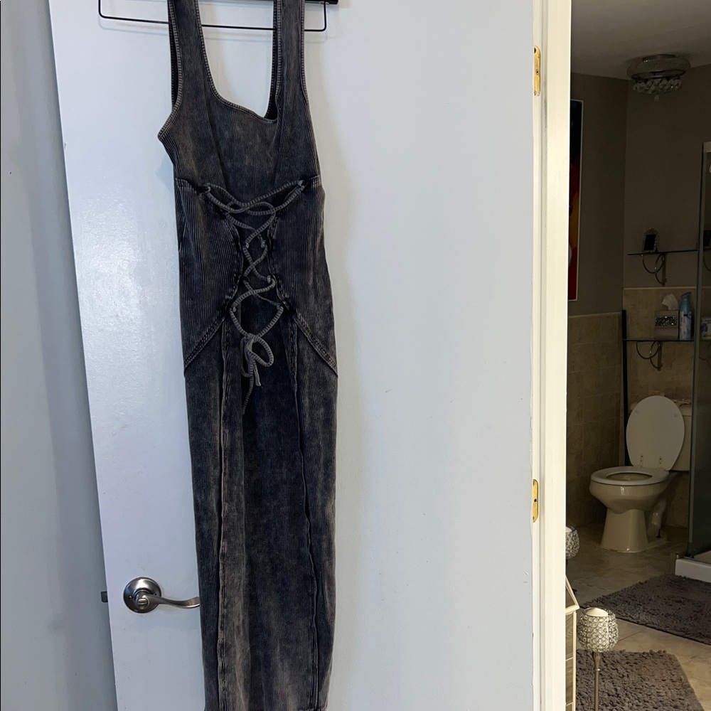 Sleeveless Lace-Up Washed Black Maxi Dress stretch